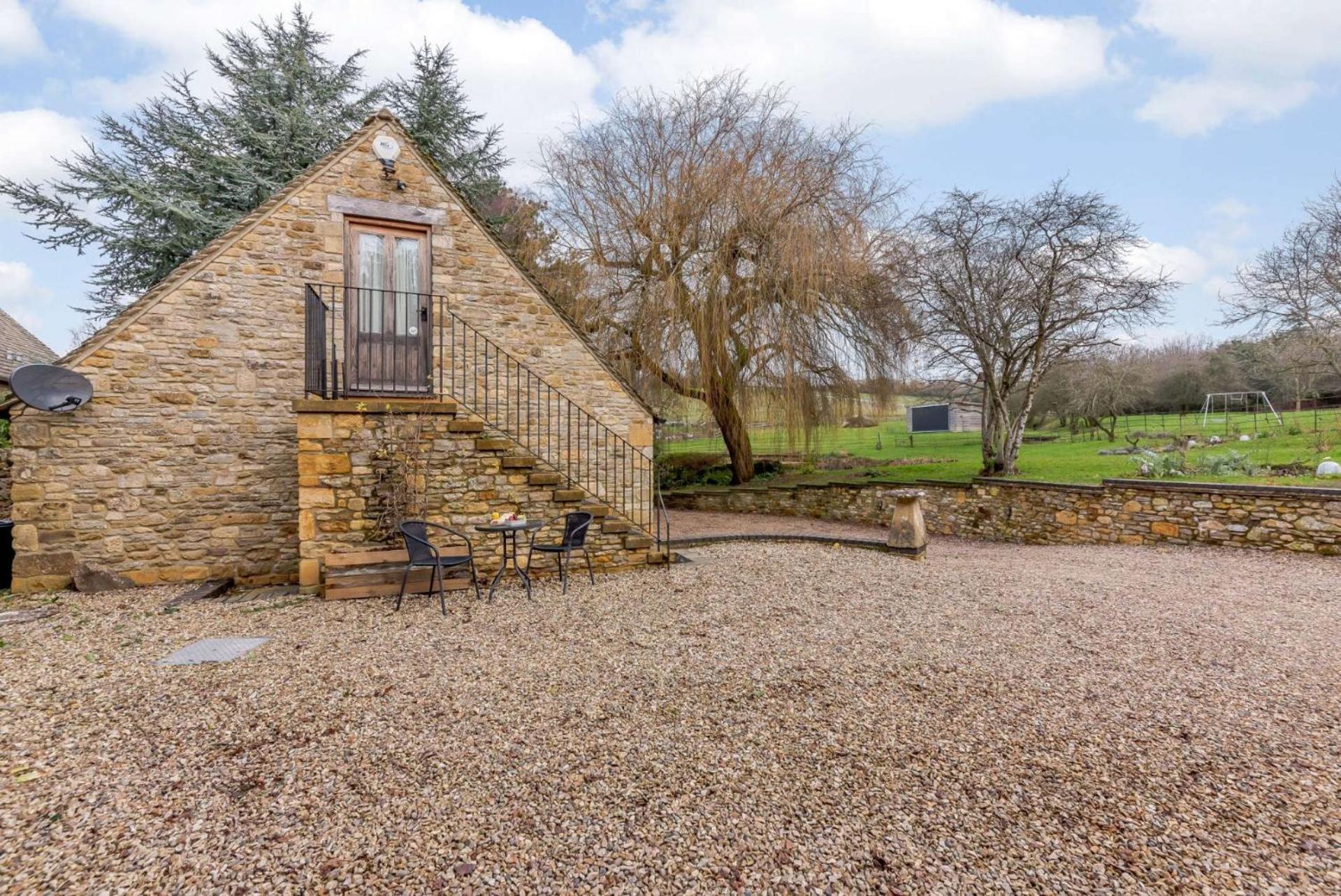 Вилла The Nest At Robins Roost Little Rissington Экстерьер фото
